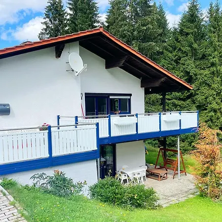 アパート Haus Waldblick